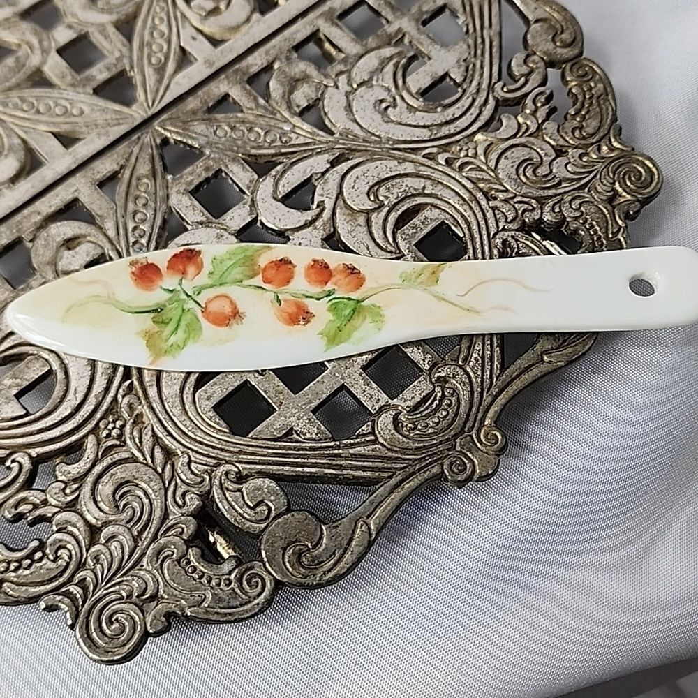 Handpainted Pomegranates Porcelain Preserve Spreader